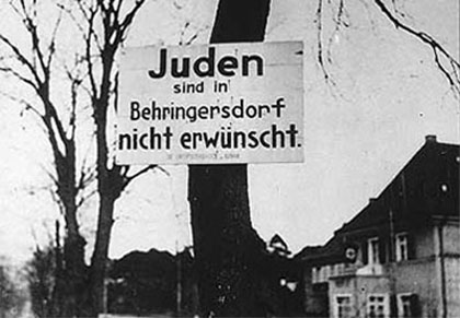 image of sign saying Jews are not wanted in Behringersdorf