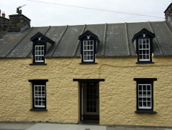 image of house in St Davids