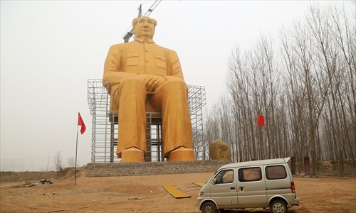 36-metre tall statue of Mao Zedong